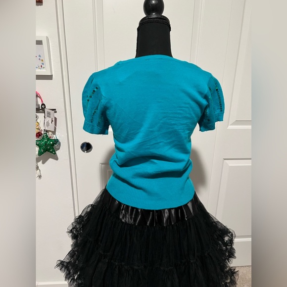 Rue 21 Sequin Cropped short sleeve button down sweater size L - Picture 4 of 8